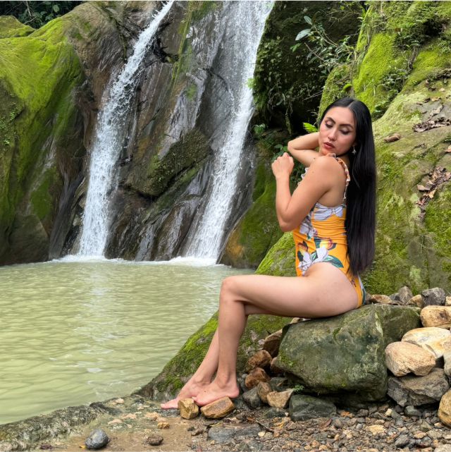 insta